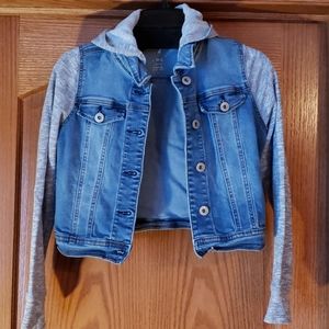 Girl's hooded denim jean jacket